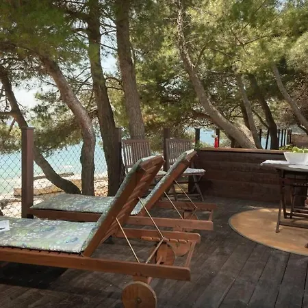 Valkane Beach Heaven Apartment